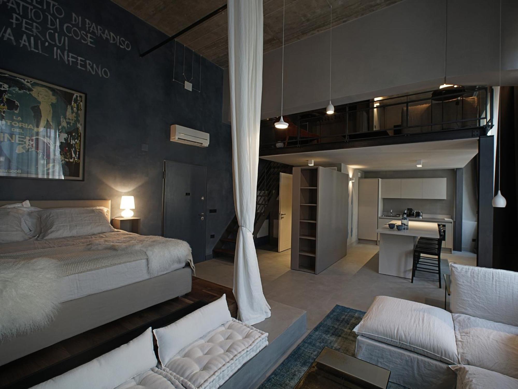 Edit Lofts Turin Room photo